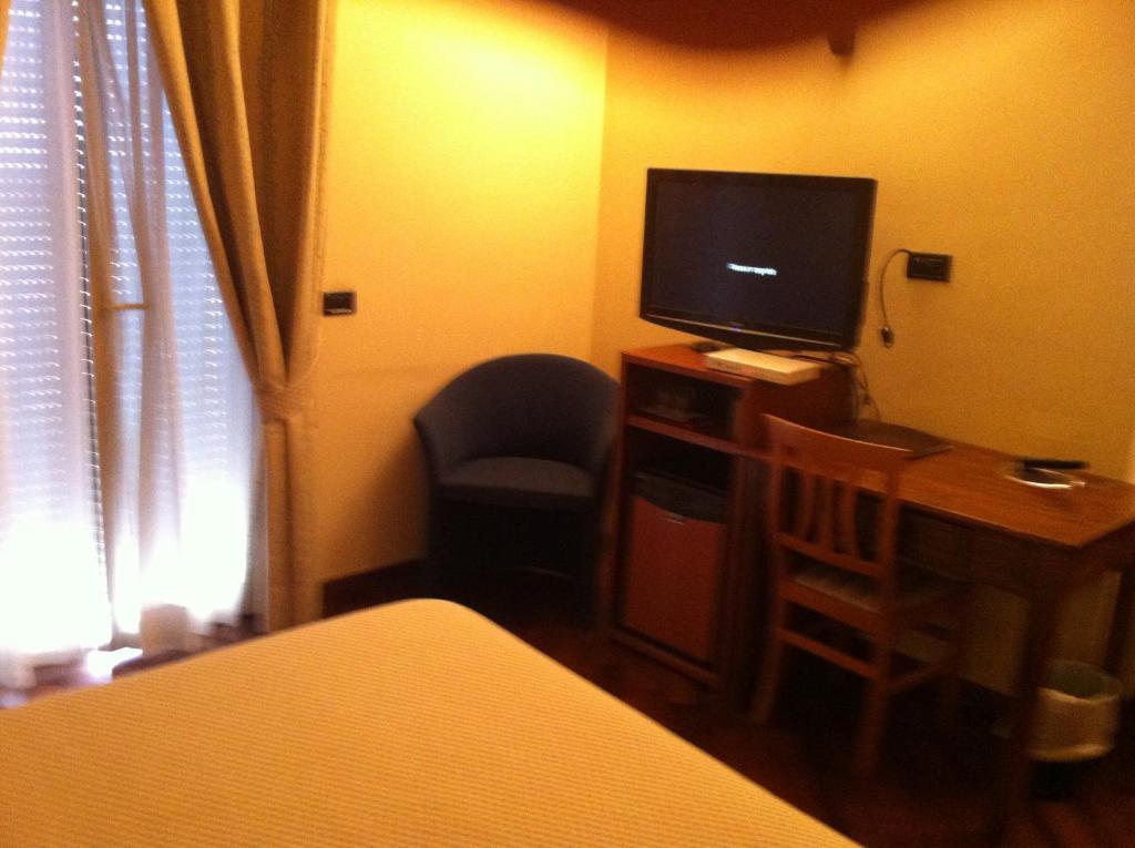 Hotel Il Cigno Перуджа Номер фото